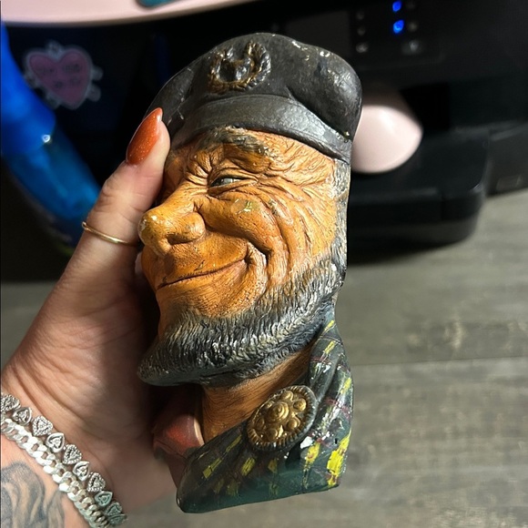 Vintage Sailor Chalkware Wall Art Sculpture - Picture 4 of 4